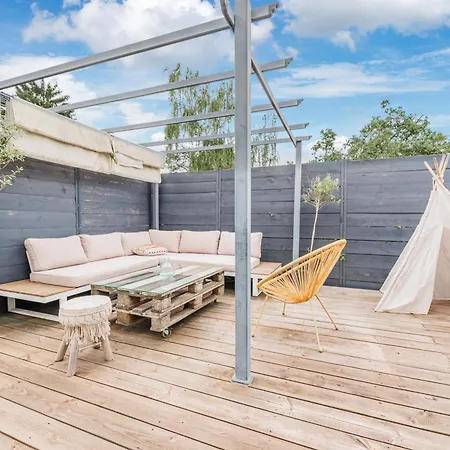 Le Clos Des Aviateurs - Belle Maison A Holiday home Strasbourg